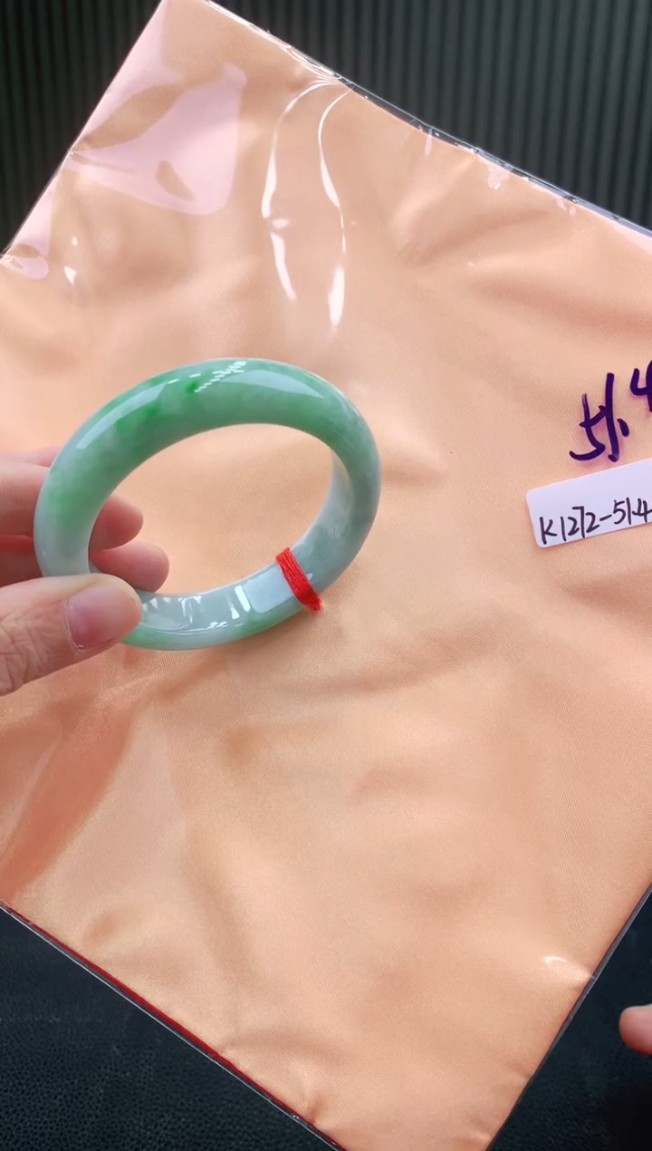 未镶嵌手镯翡翠111