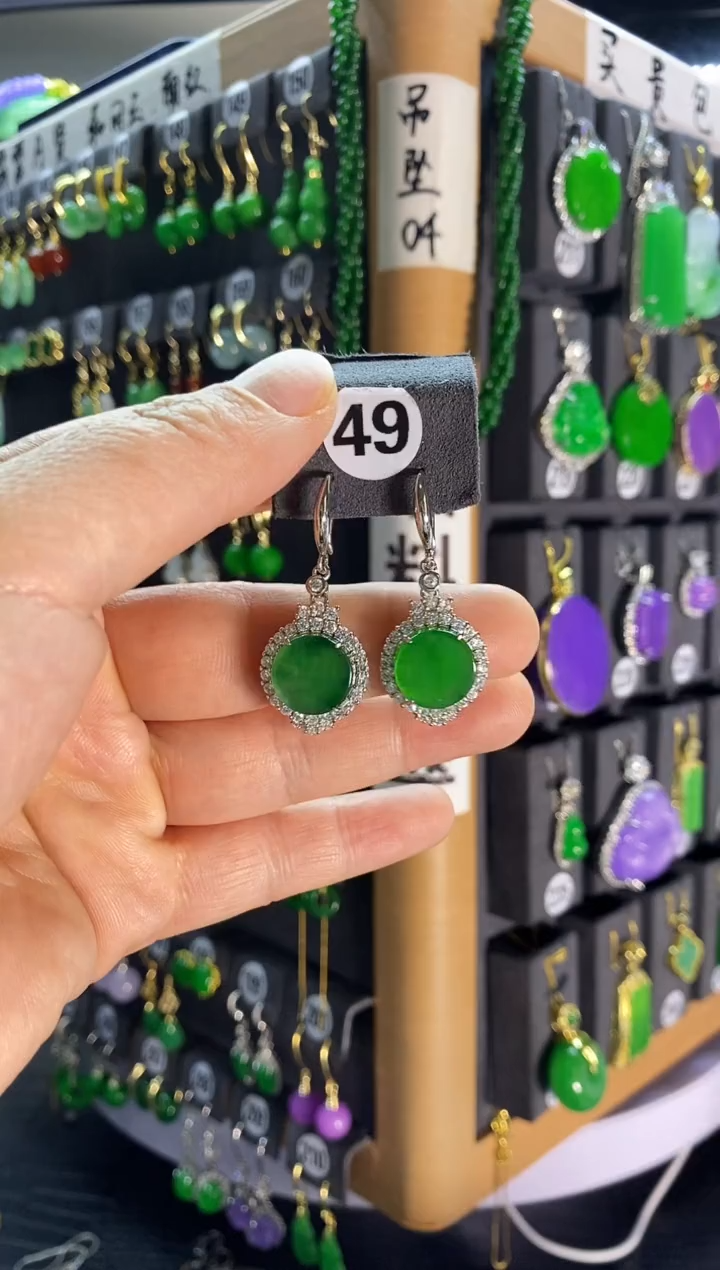 【闪购商品】翡翠耳饰银S925镶嵌49.....