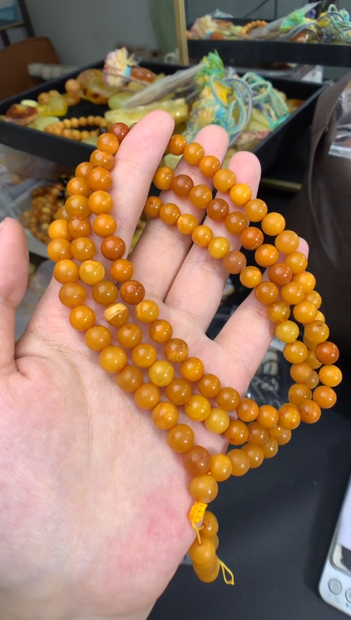 琥珀未镶嵌珠宝奇石1