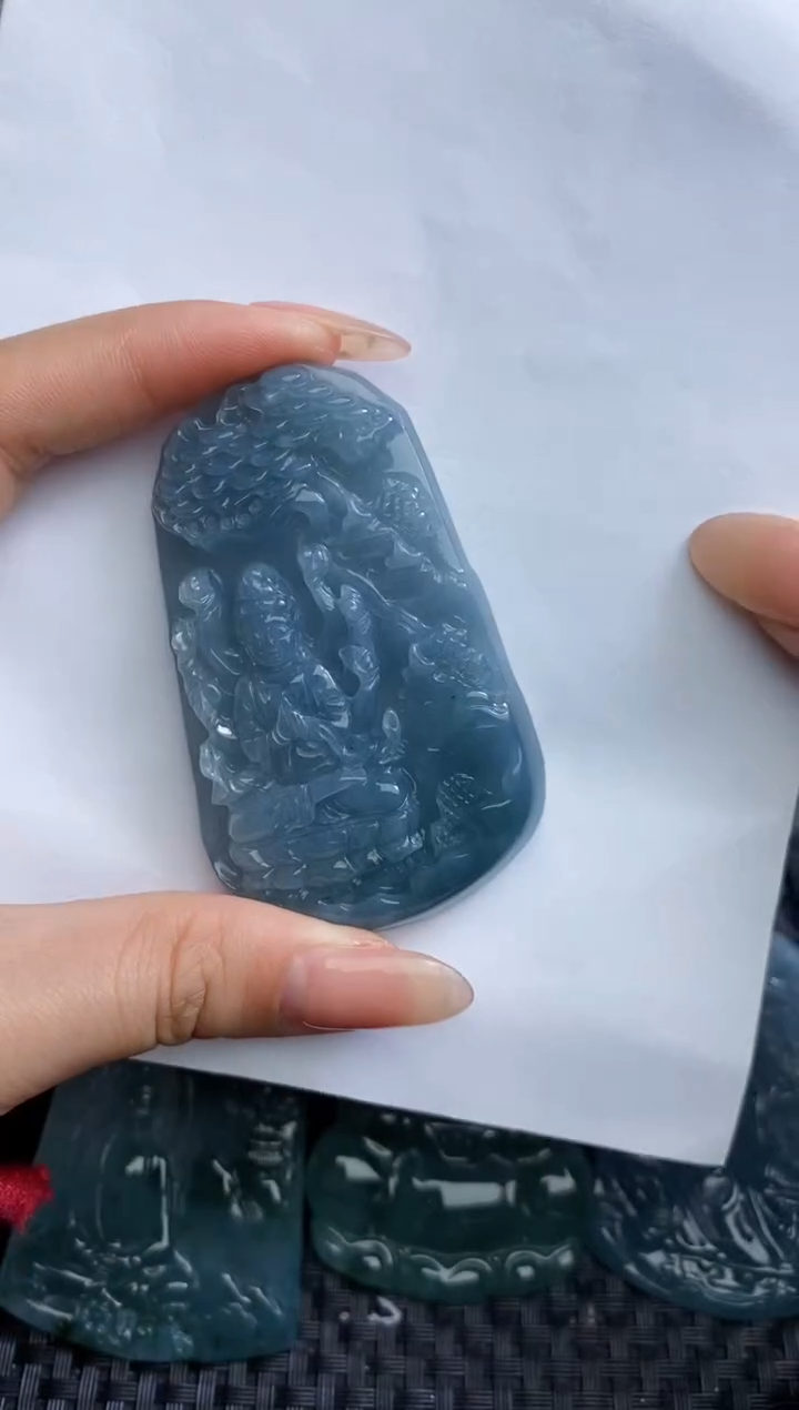 【闪购商品】翡翠颈饰未镶嵌111111111