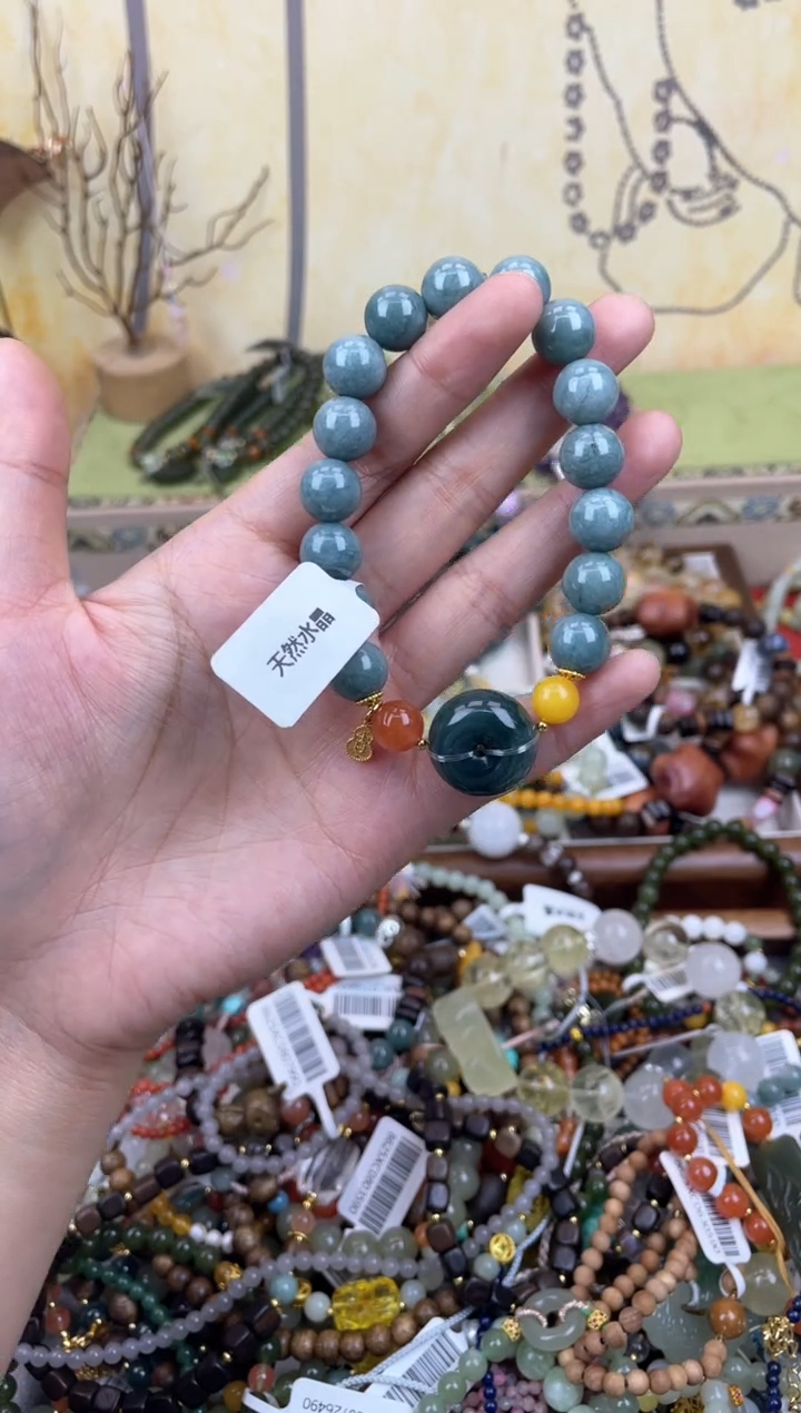 手饰翡翠未镶嵌281