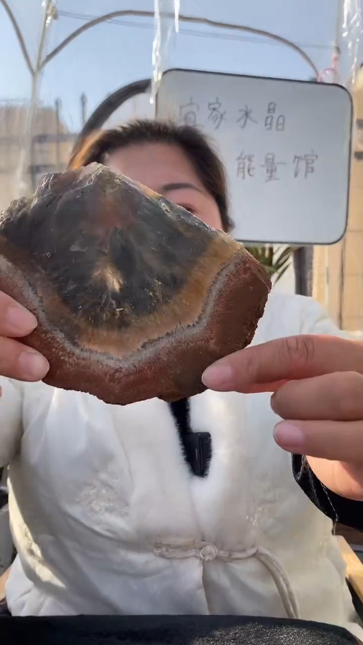 【闪购商品】水晶原石未镶嵌极光23原石DD40