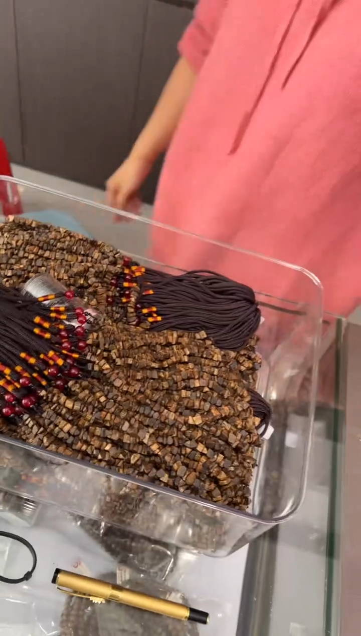 沉香沉香香囊1号奇楠沉香多样性发一条