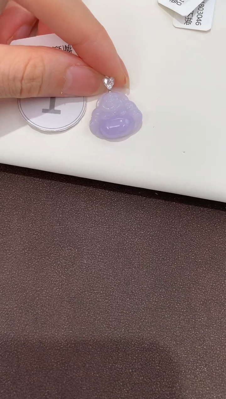 翡翠18K金镶嵌颈饰天然缅甸a货翡翠