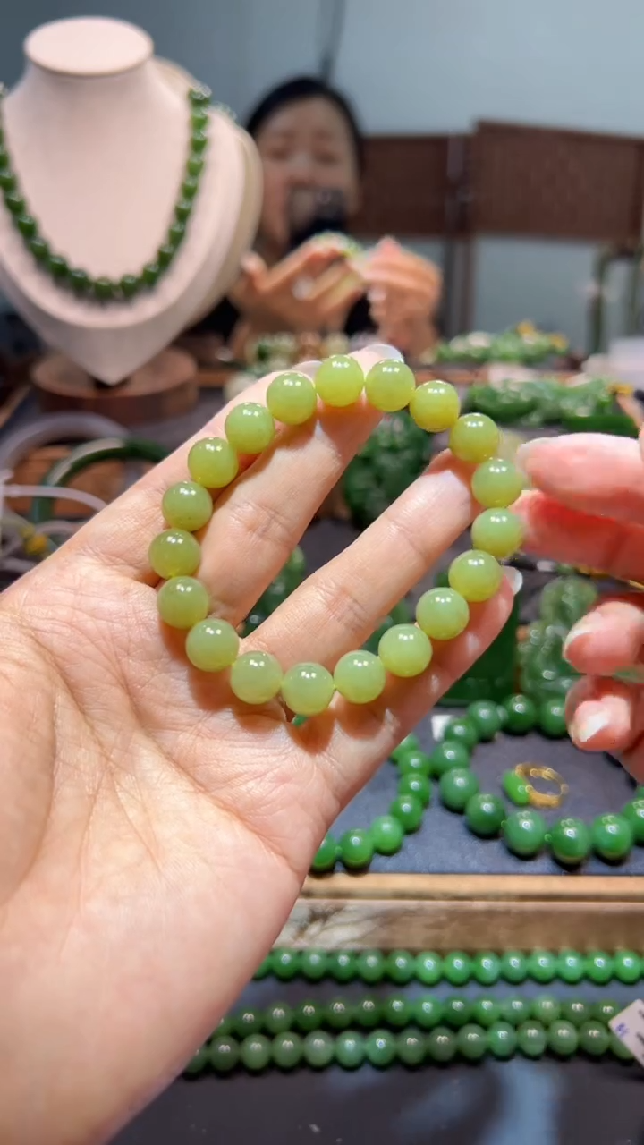 手串未镶嵌和田玉1