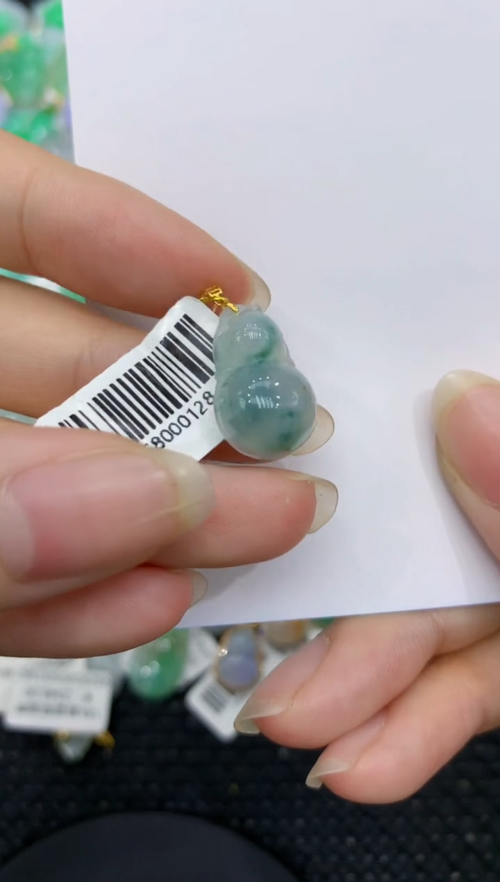 【闪购商品】翡翠颈饰18K金镶嵌8888888888