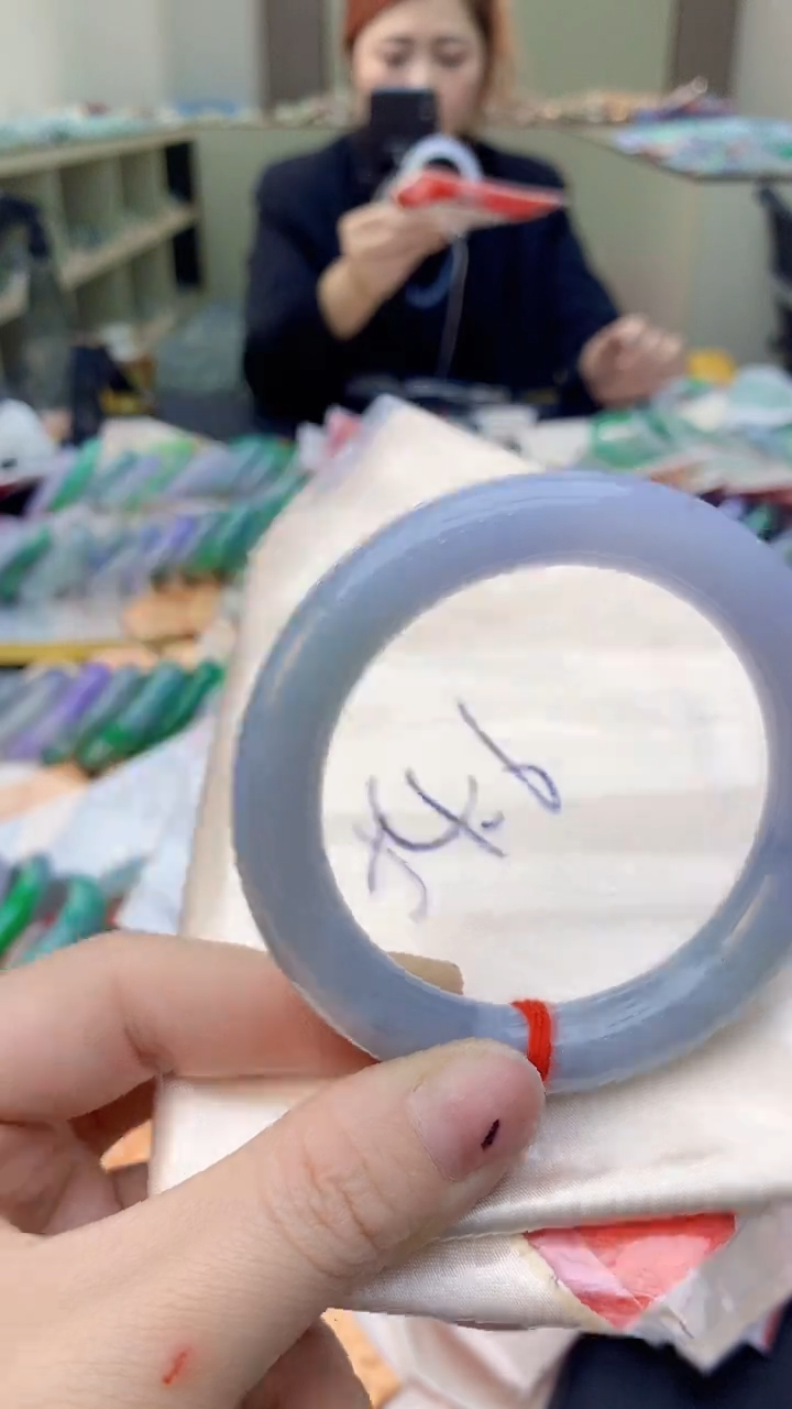 【闪购商品】翡翠手镯未镶嵌0582468026