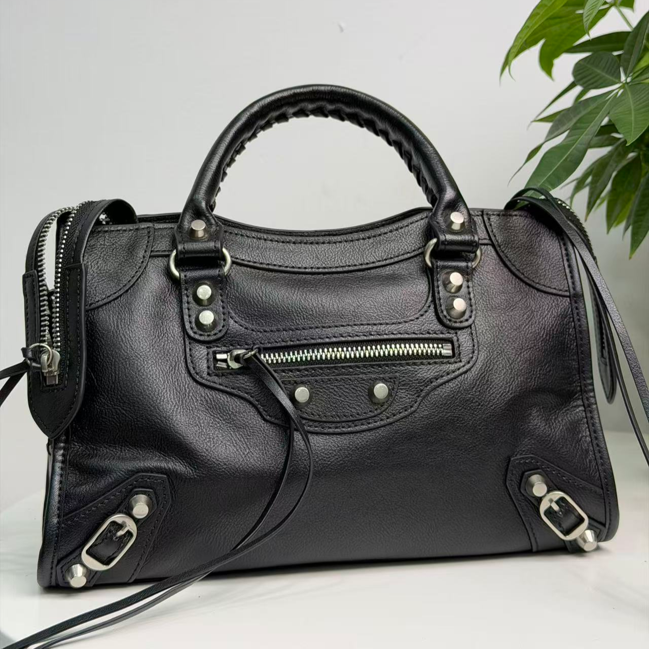 单肩包流苏款机车斜跨包防盗真皮包