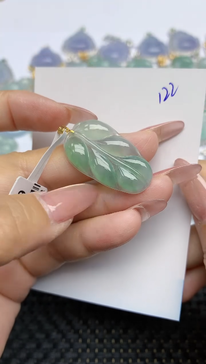 【闪购商品】翡翠颈饰18K金镶嵌天然A货翡翠 122