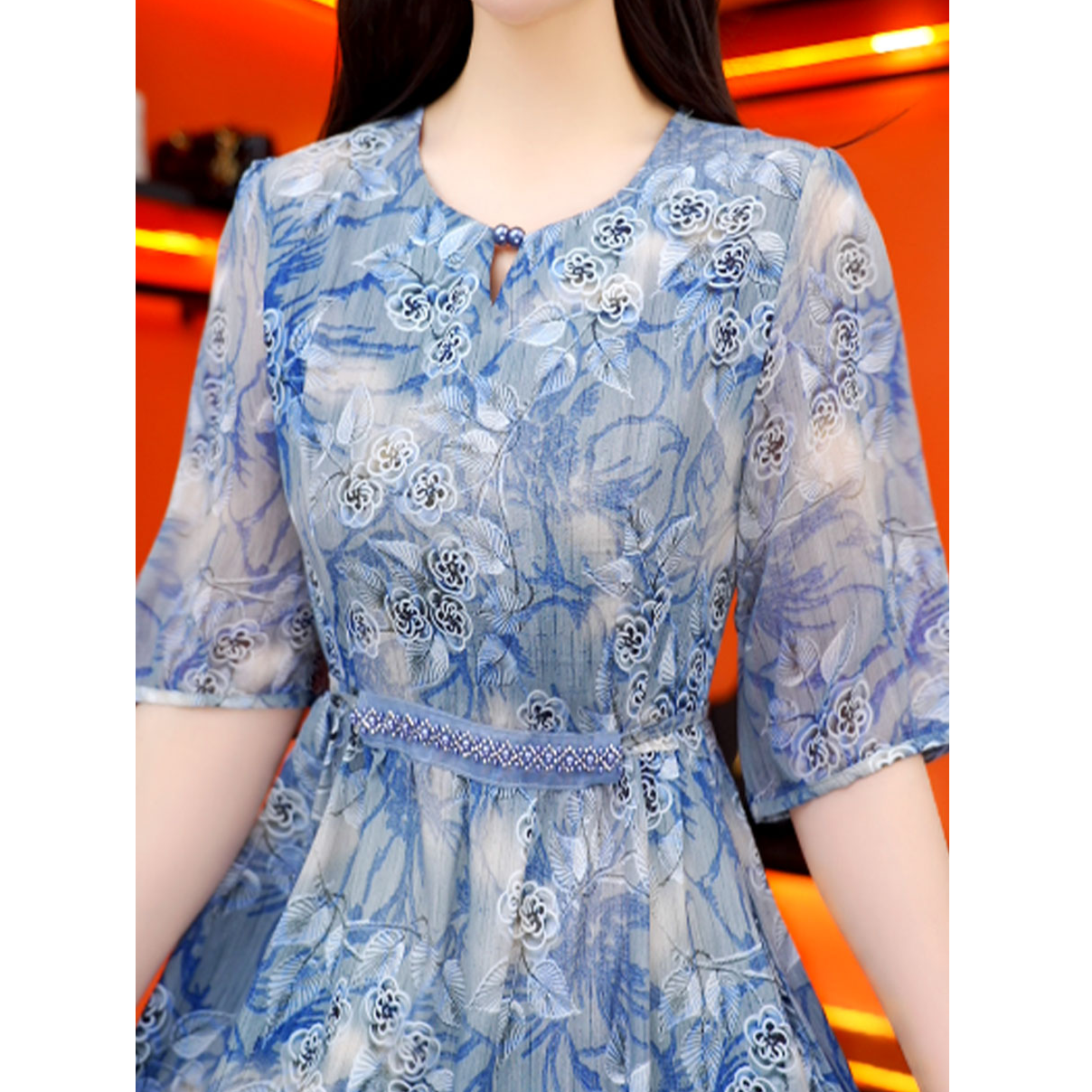 X高端气质洋气显瘦连衣裙2025夏季新款妈妈装轻奢高级感长裙4972