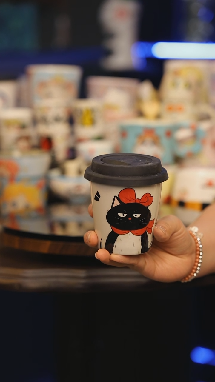 【闪购商品】摆件景德镇釉下彩绘设计师款式陶瓷