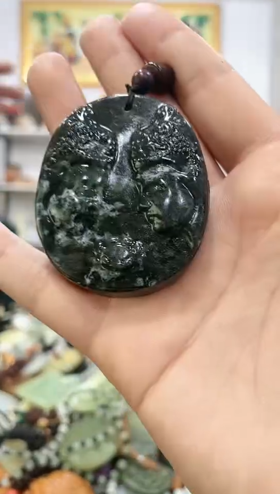 未镶嵌岫玉挂件1