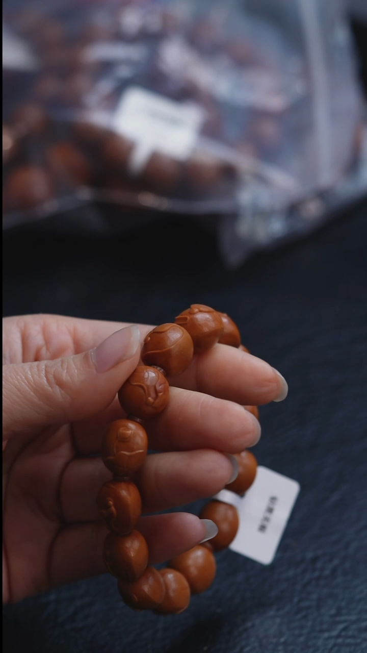 吊坠橄榄核佐*力橄榄核