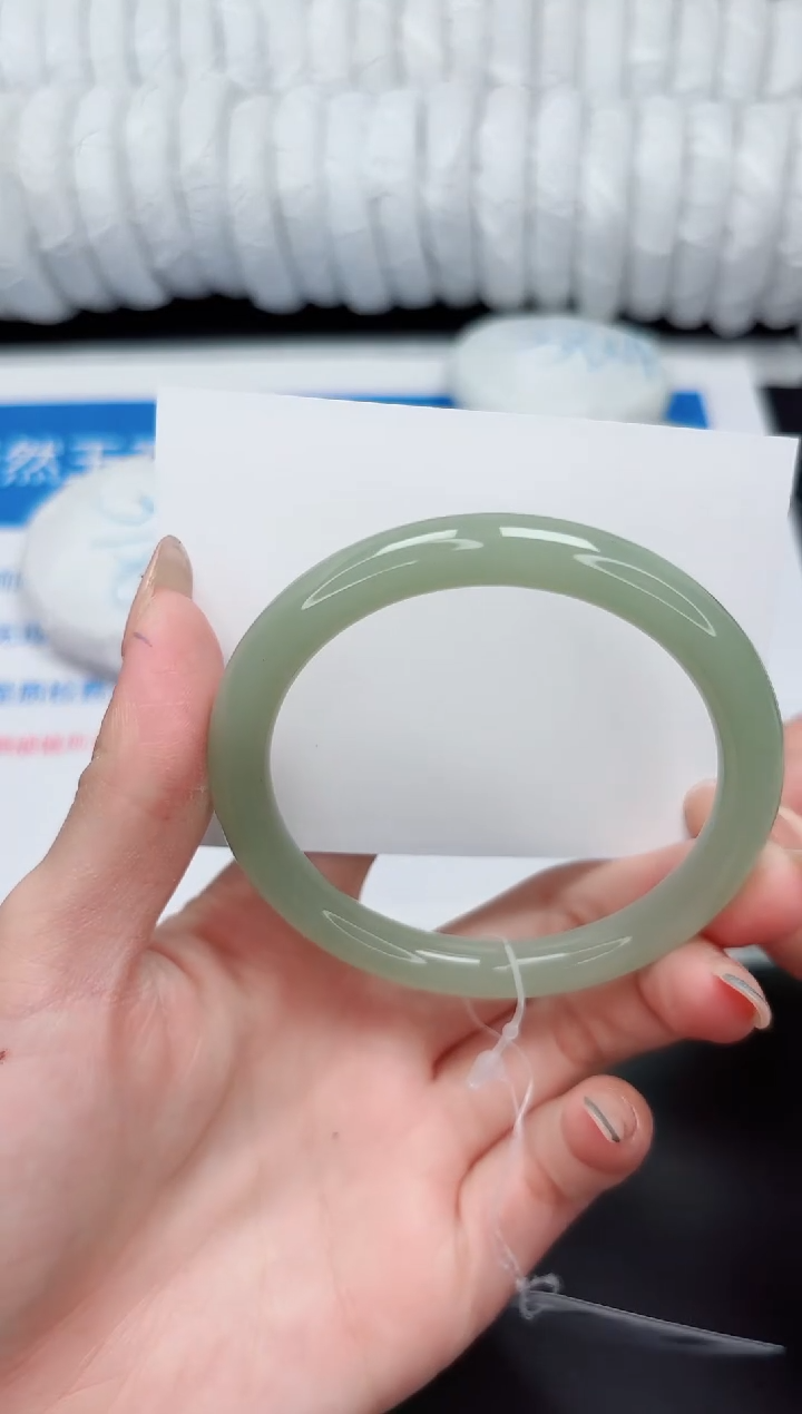 未镶嵌手镯石英质玉71-57.5DY