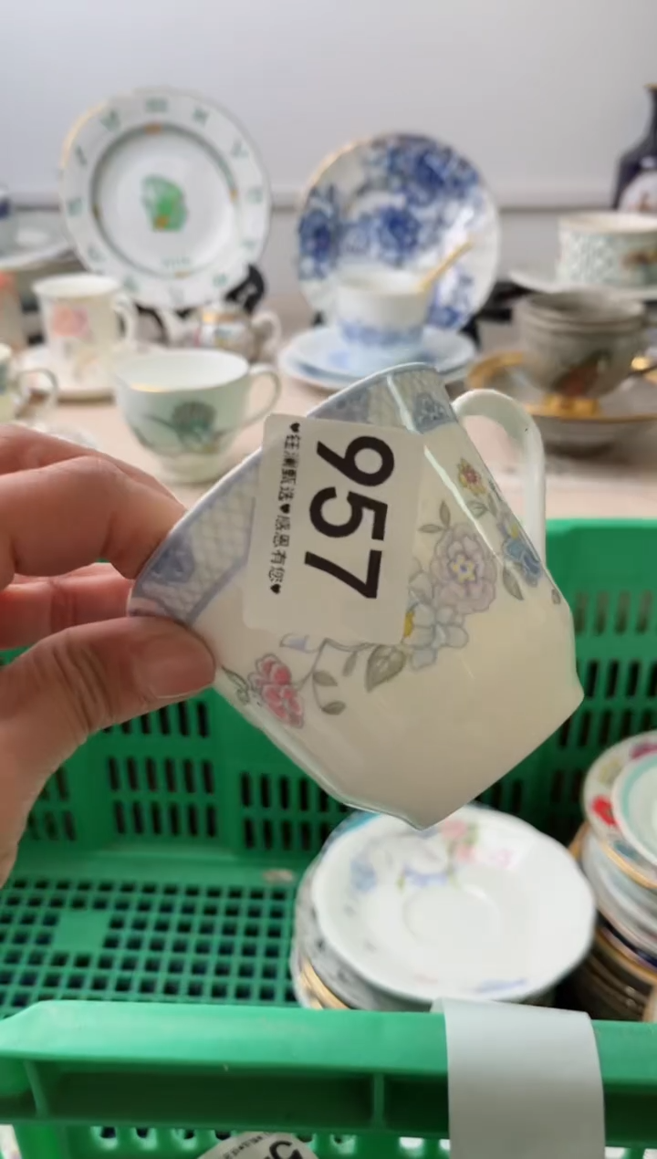 瓷片积*957        