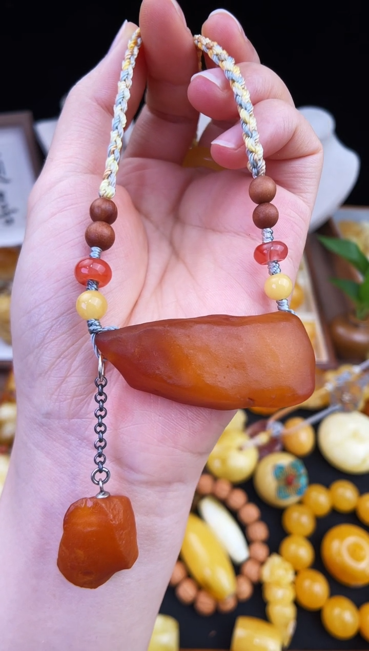 琥珀未镶嵌珠宝奇石柒月