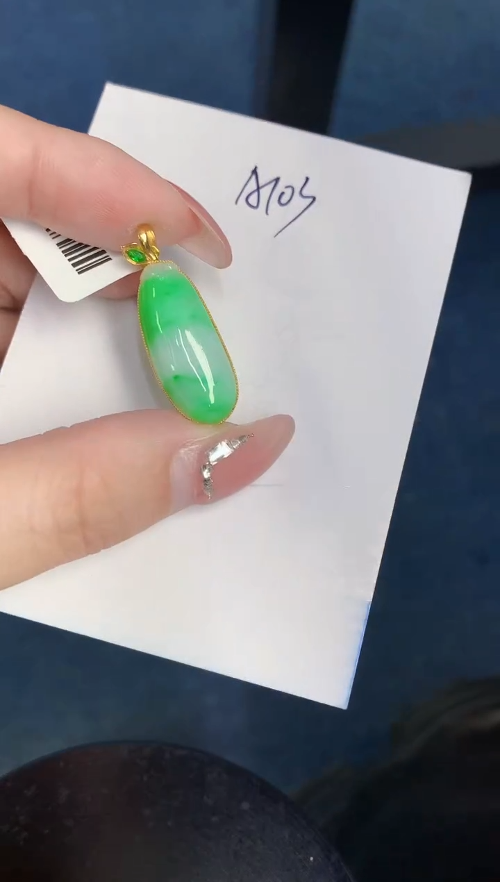 【闪购商品】翡翠颈饰18K金镶嵌000000000