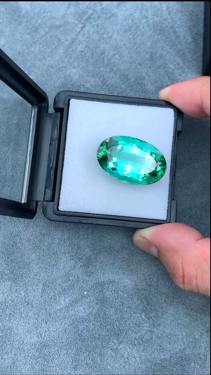 未镶嵌裸石碧玺44.52克拉