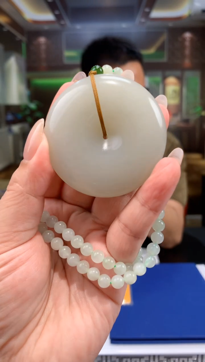 定制和田玉玉润东方天然和田玉