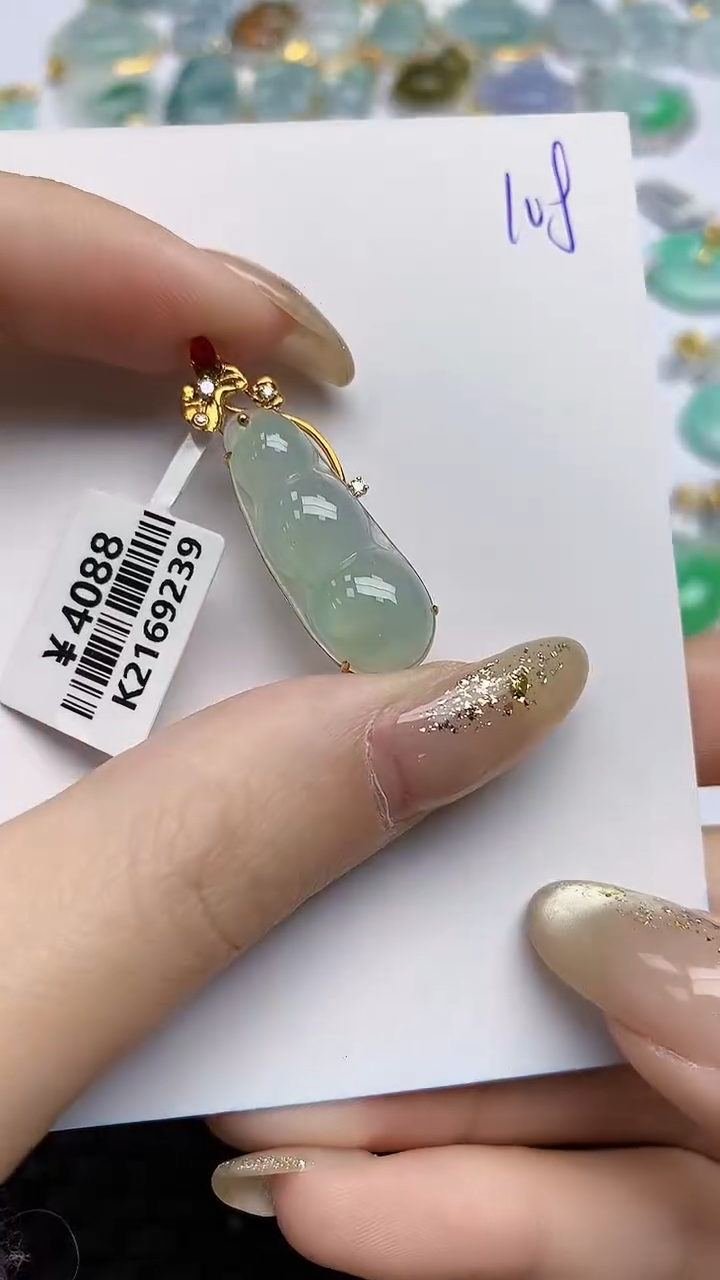 【闪购商品】翡翠颈饰18K金镶嵌天然A货翡翠 108