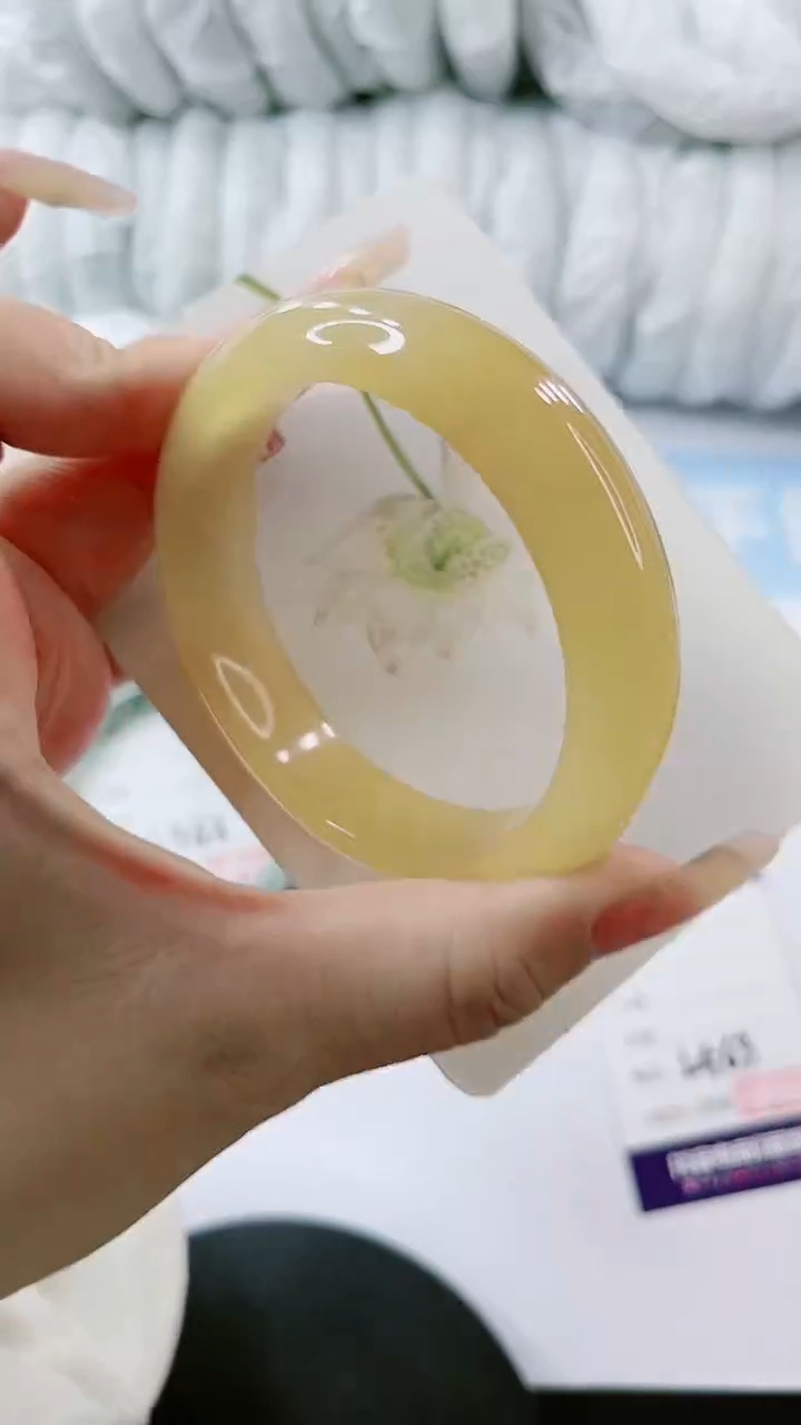 【闪购商品】石英质玉手镯未镶嵌多样性发货L563