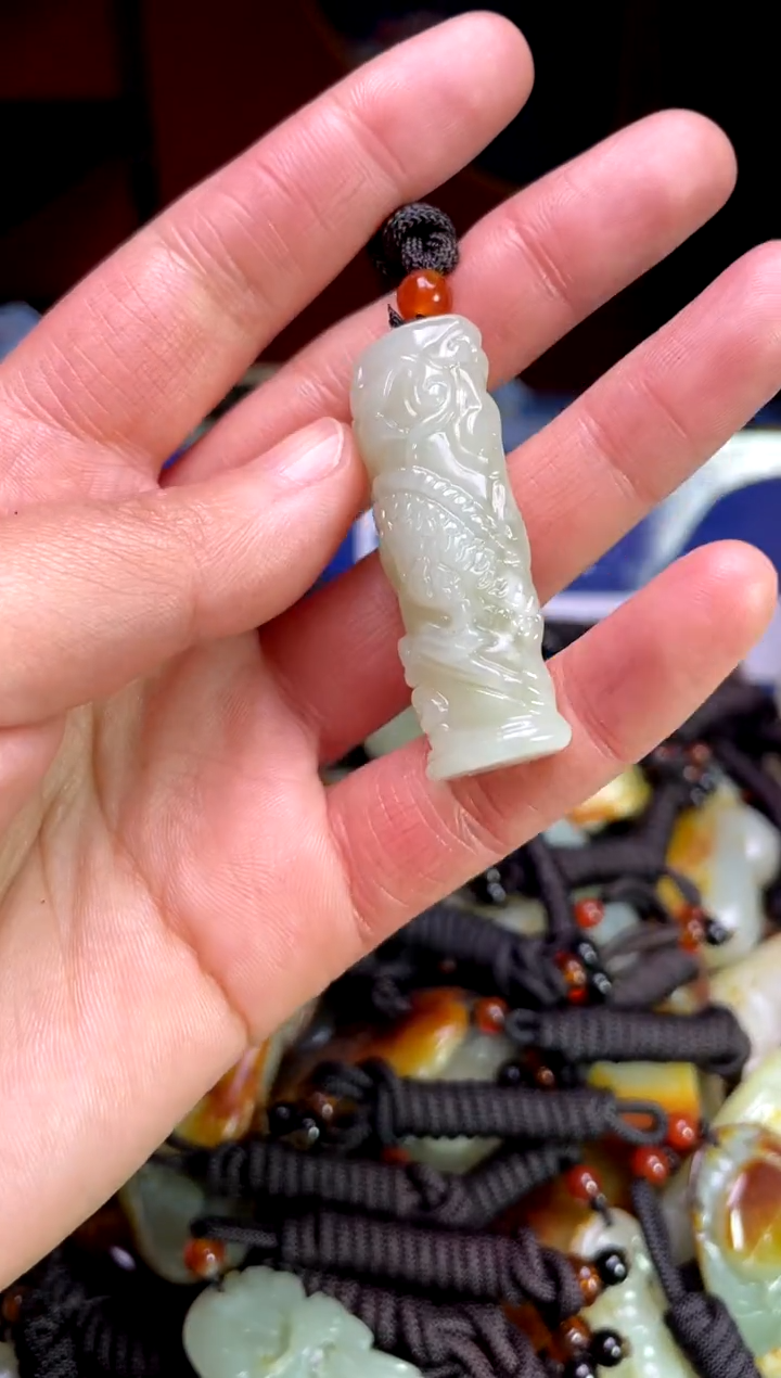 【闪购商品】和田玉颈饰未镶嵌123