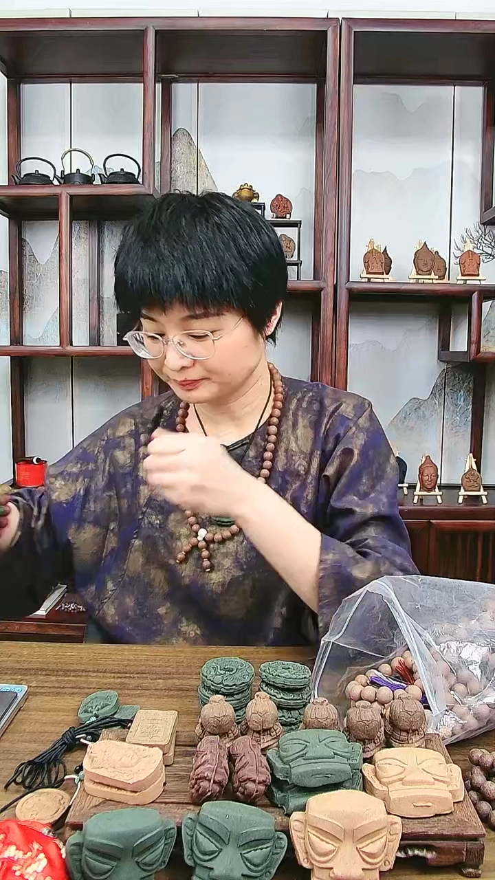 【闪购商品】青龙醒心香方小醒狮