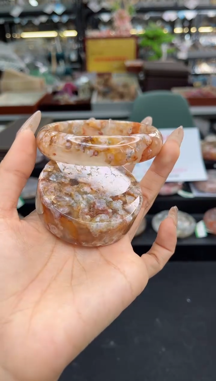 【闪购商品】石英质玉手镯未镶嵌61圈口（赠品镯心）S9317