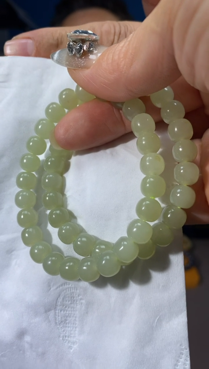 未镶嵌手链和田玉颜色多样性发货拍一发一