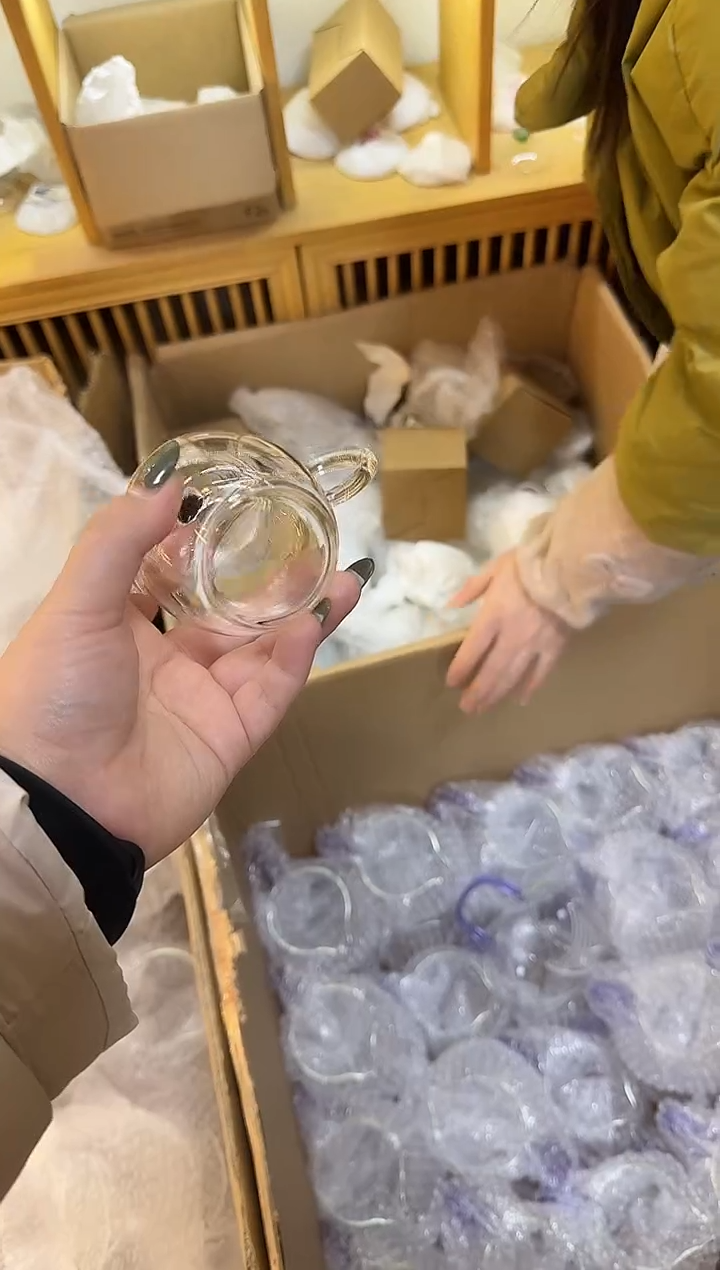 白色星空精致小壶 