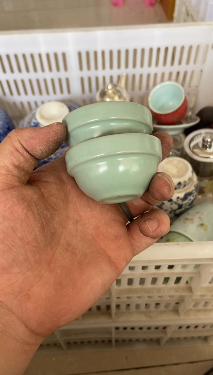 杯无运费险有瑕疵的摄影的产品有使用过的痕迹有点脏介意勿拍