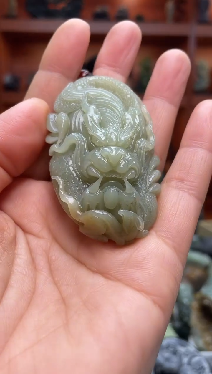 未镶嵌和田玉把件1