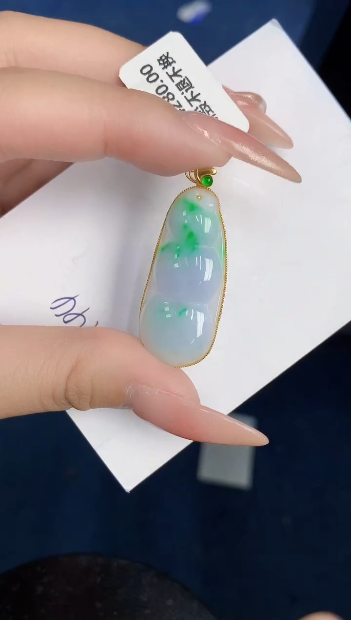 【闪购商品】翡翠颈饰18K金镶嵌000000000