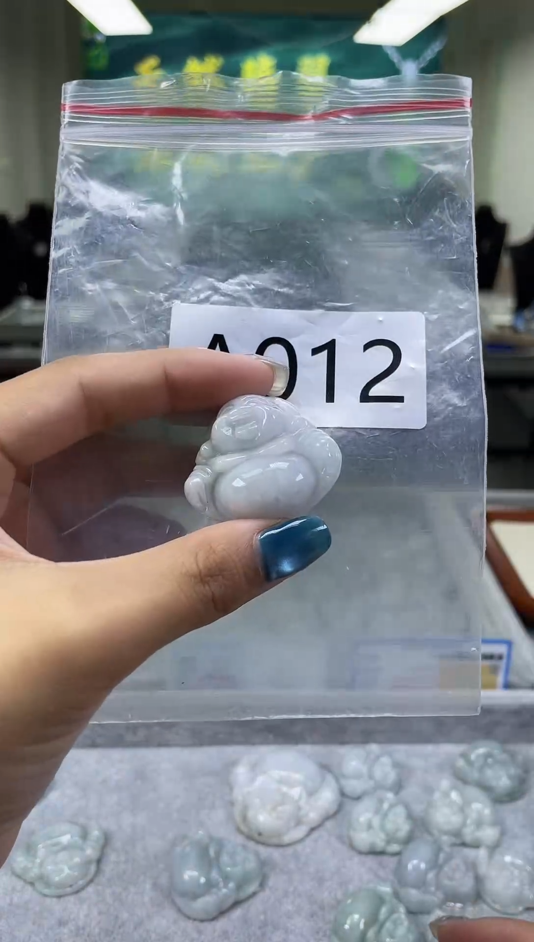 翡翠挂件未镶嵌a012