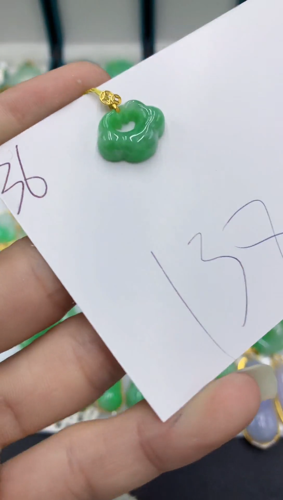 【闪购商品】翡翠颈饰18K金镶嵌翡翠