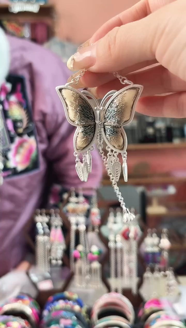 艺枝独绣手工饰品509