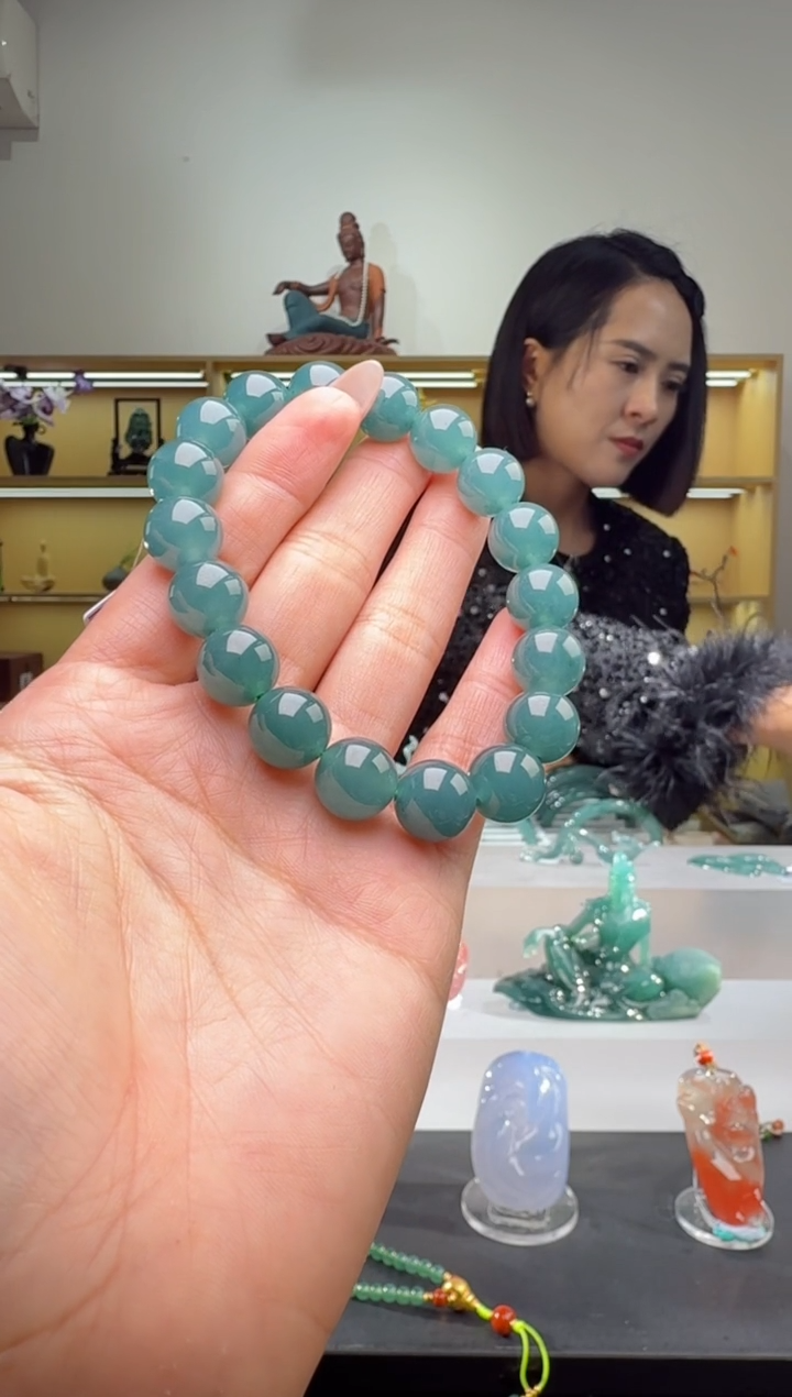 未镶嵌手串翡翠手串（多样性发其一）