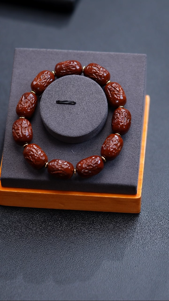 手串橄榄核君小枣11