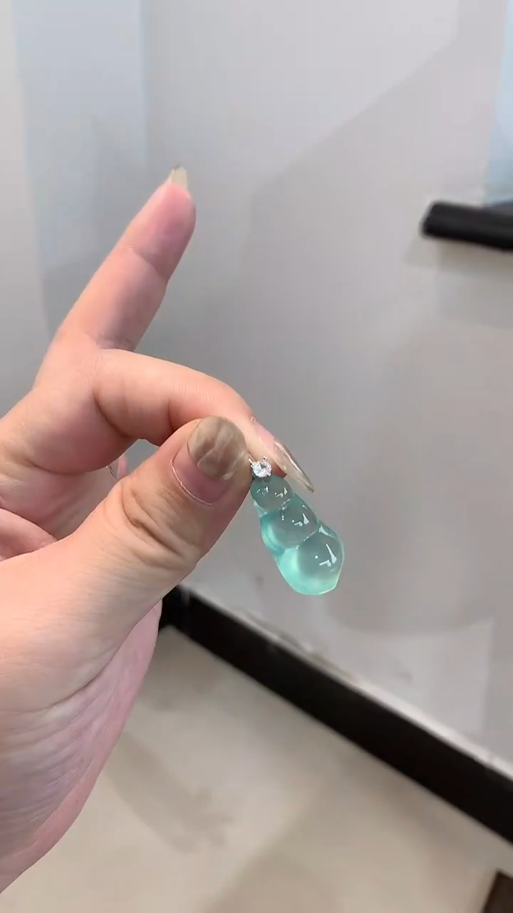 未镶嵌蛇纹石玉颈饰四季豆不带链子