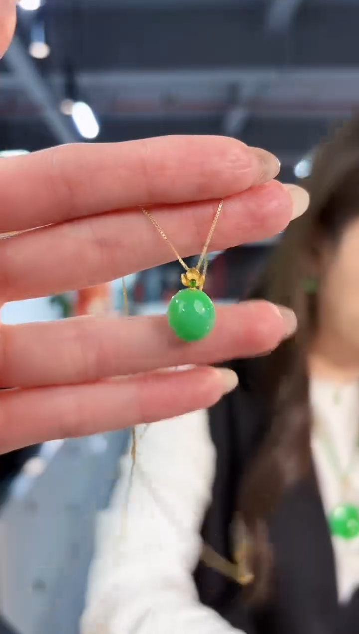 【闪购商品】翡翠吊坠(不含链)18K金镶嵌缅料A货/支持复检/一件