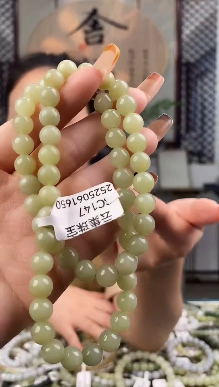 和田玉未镶嵌颈饰拍一发一