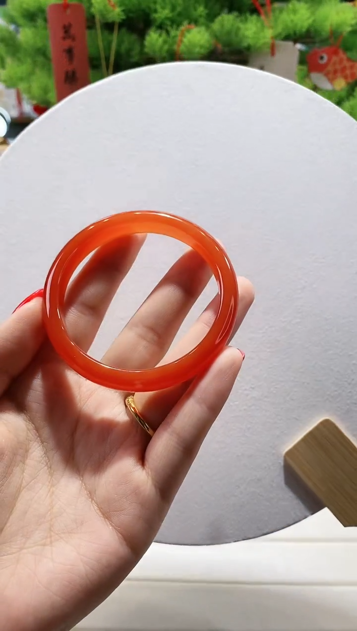 【闪购商品】玛瑙/玉髓手镯未镶嵌120-54.7