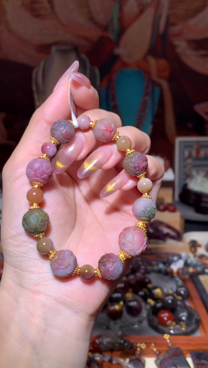 未镶嵌玛瑙手饰盐源雕刻手串