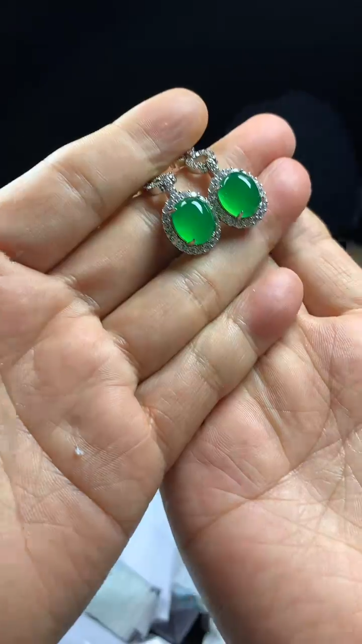 满色吊坠 所见即所得！！