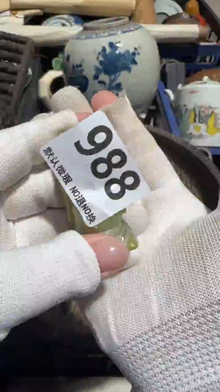 无非金属卍**卍亿容工艺品988