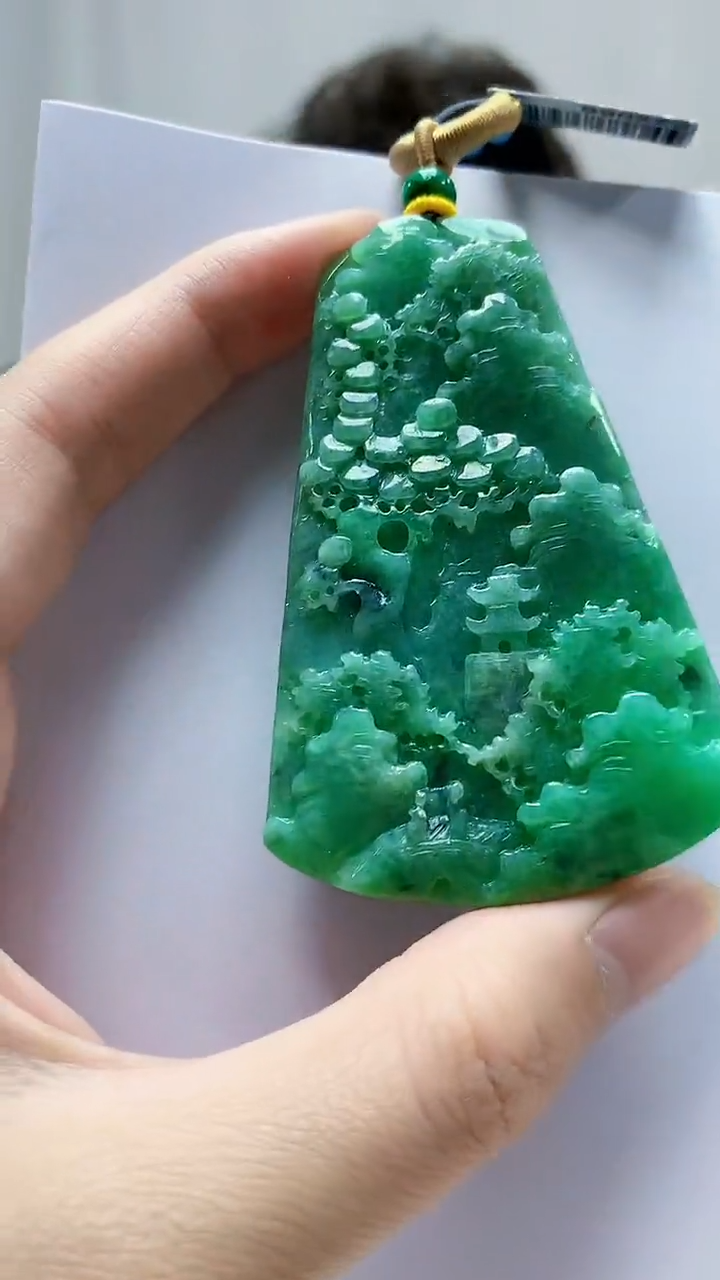 未镶嵌定制翡翠4688zm-毛货挂件16山水