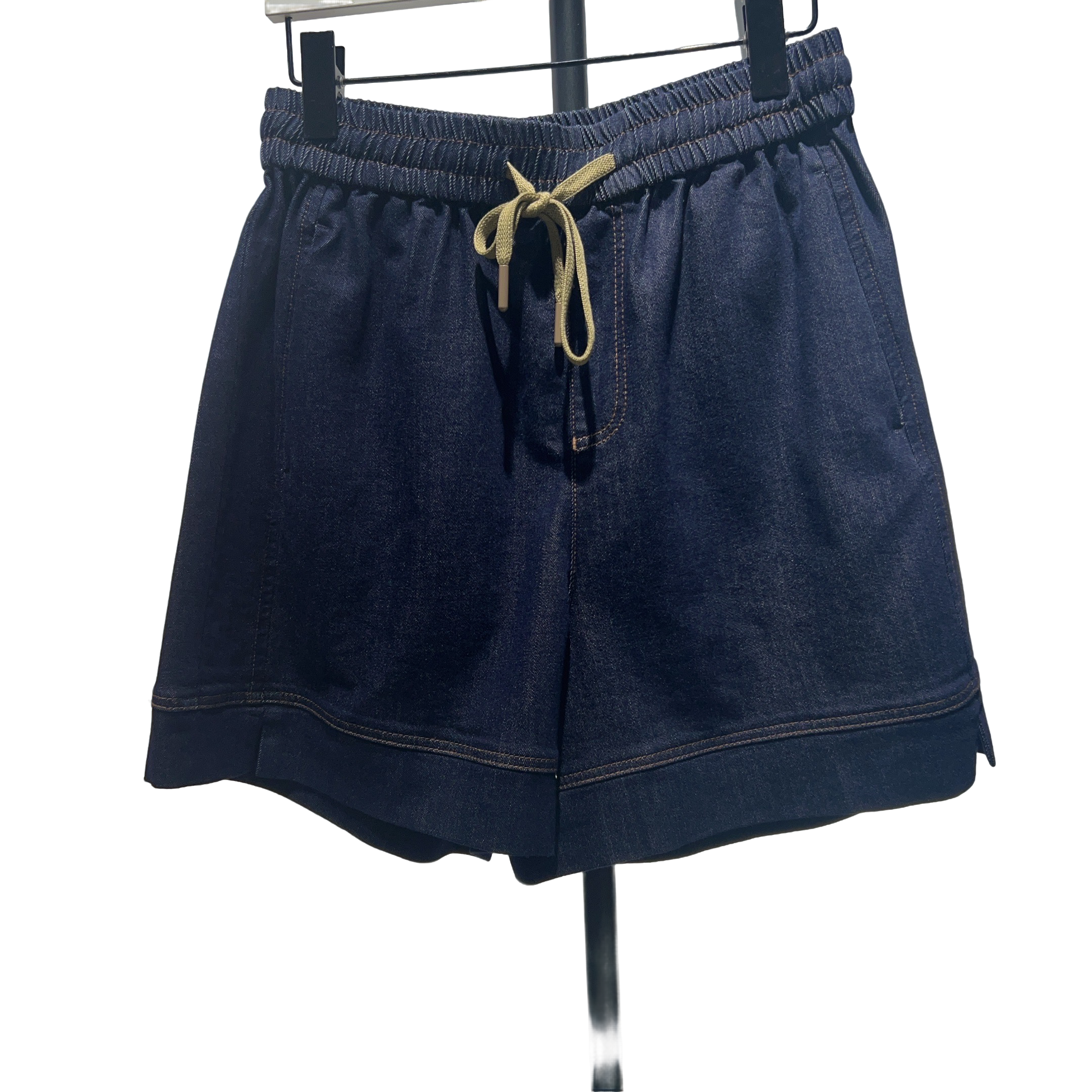 水淼0496牛仔短裤