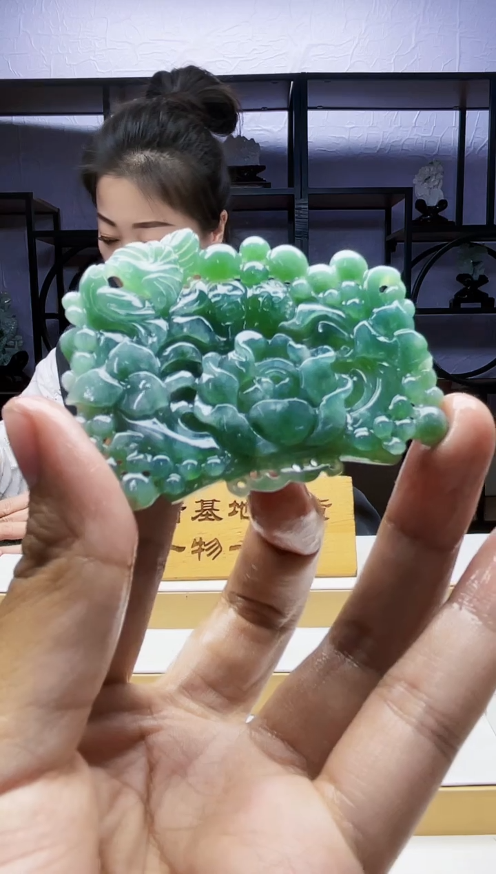 【闪购商品】定制翡翠未镶嵌毛货02090208