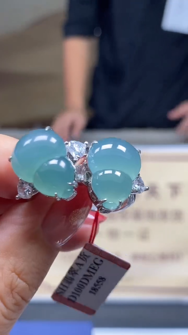 翡翠未镶嵌颈饰多样性发货【只发一件】*q20