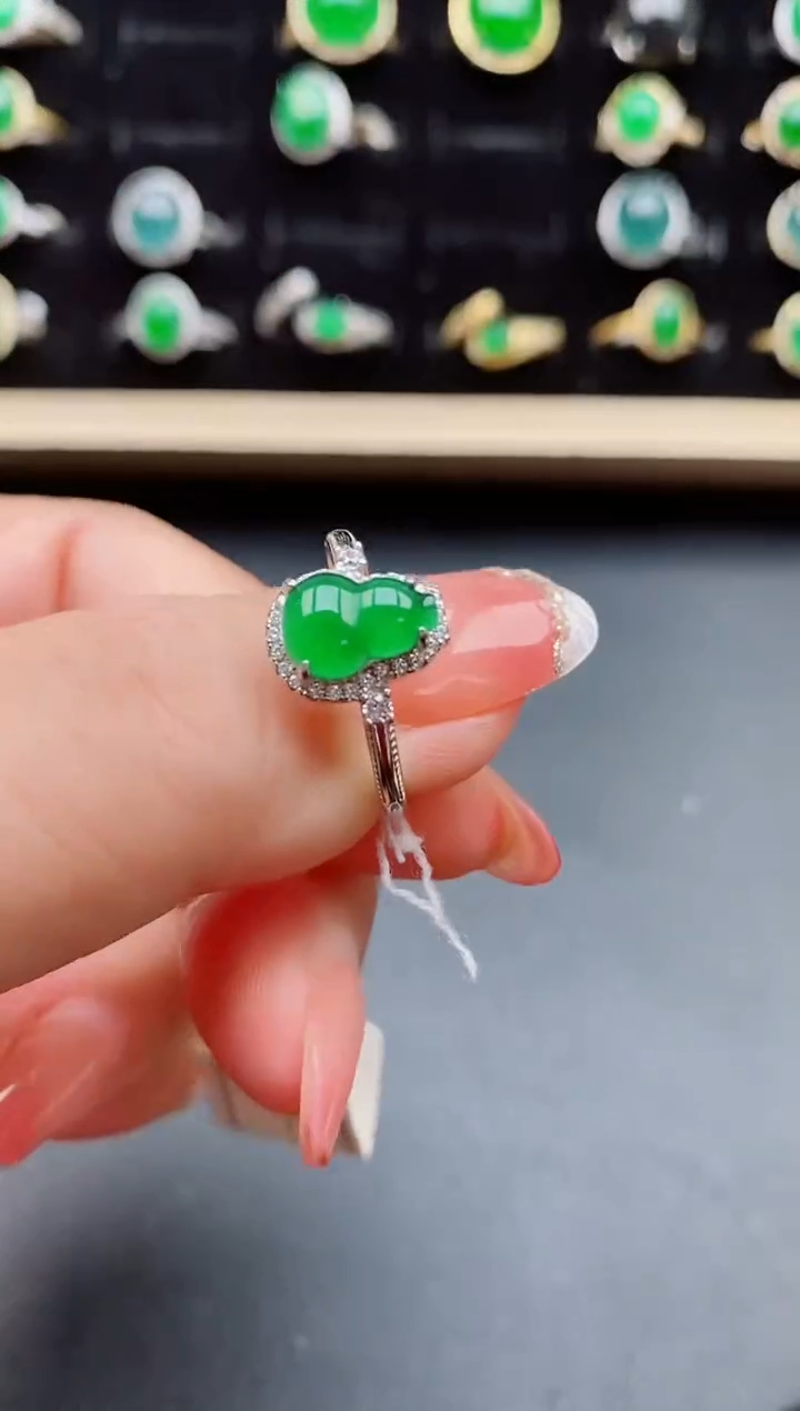 【闪购商品】翡翠戒指银S925镶嵌12121